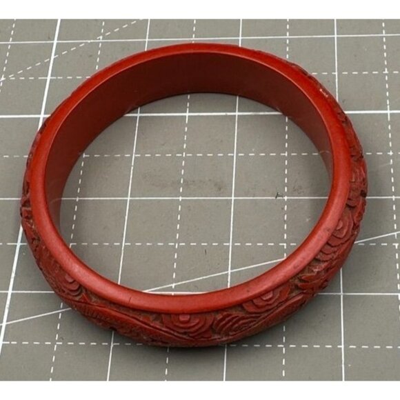 Vintage Hand-Carved Red Cinnabar Dragon Motif Bangle Bracelet - Picture 2 of 9